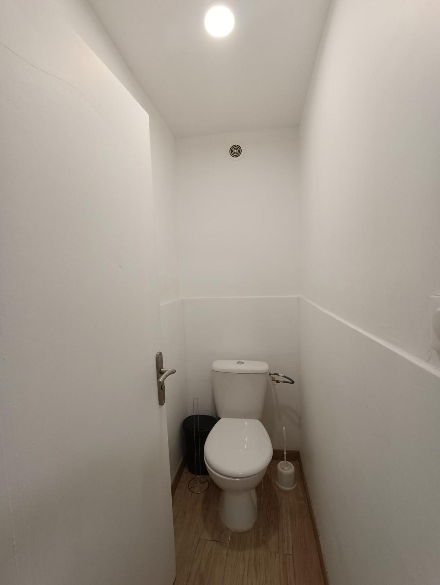 T3 Renove Avec Cour, Intra Muros Avignone Esterno foto